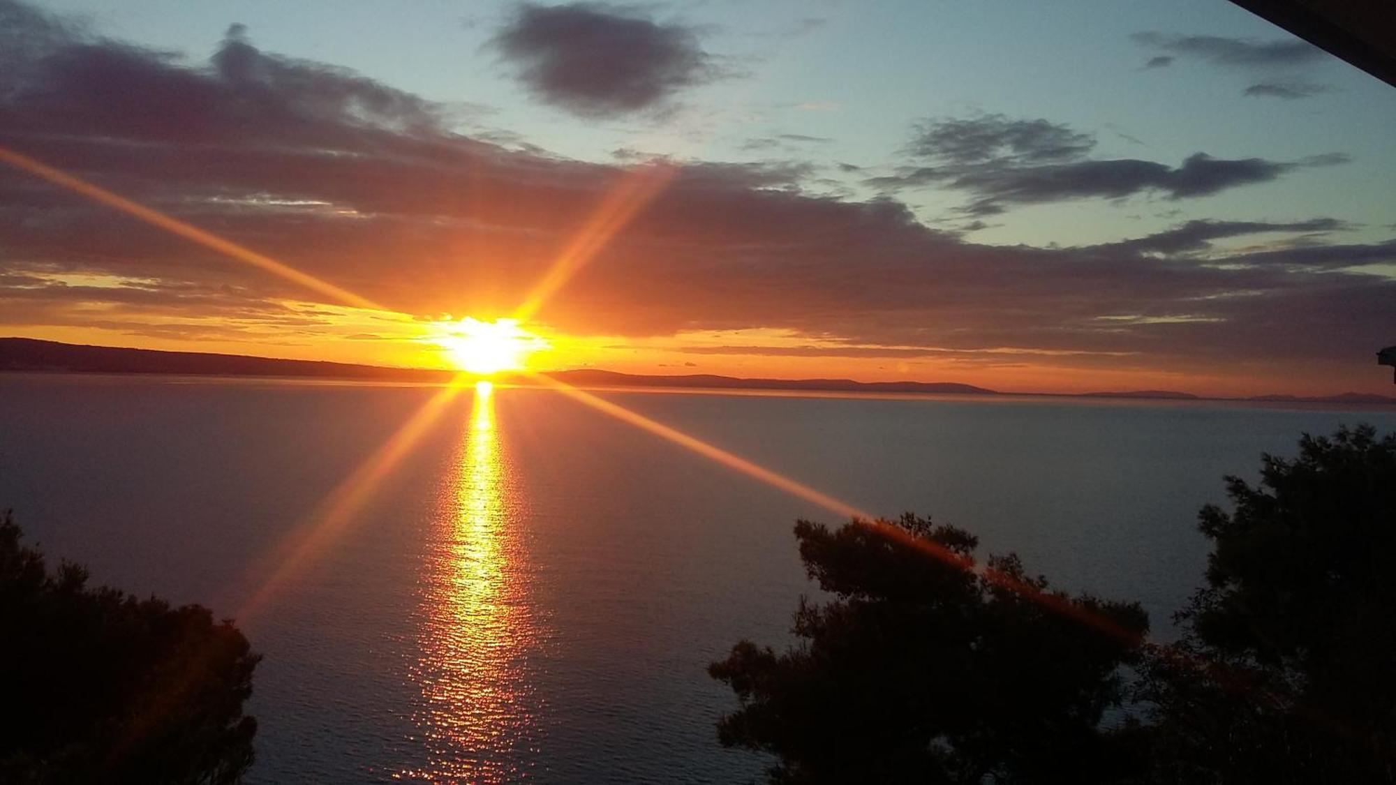 Sunrise Vid Apartment Dugi Rat Exterior foto