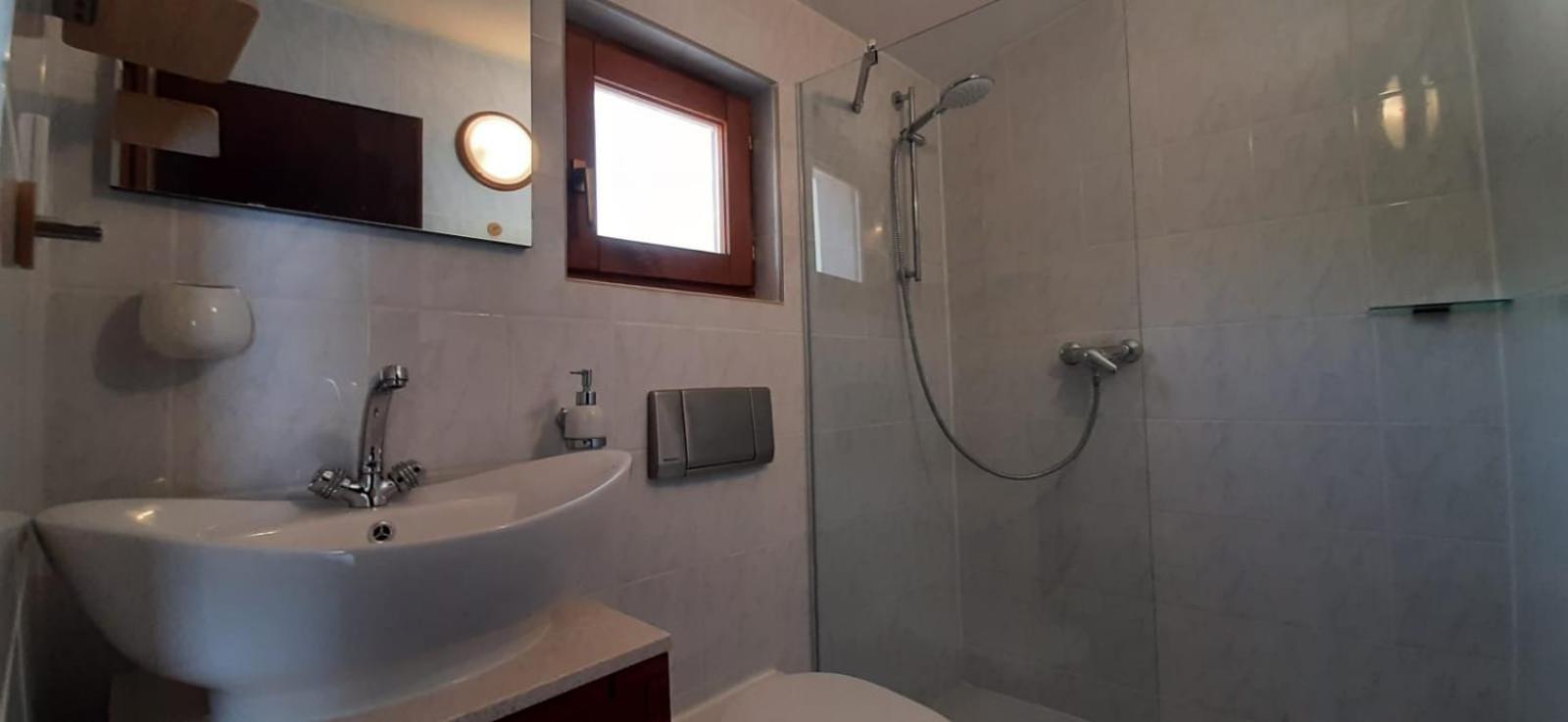 Sunrise Vid Apartment Dugi Rat Exterior foto