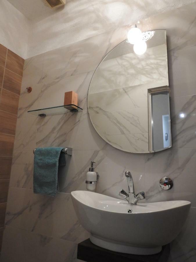 Sunrise Vid Apartment Dugi Rat Exterior foto