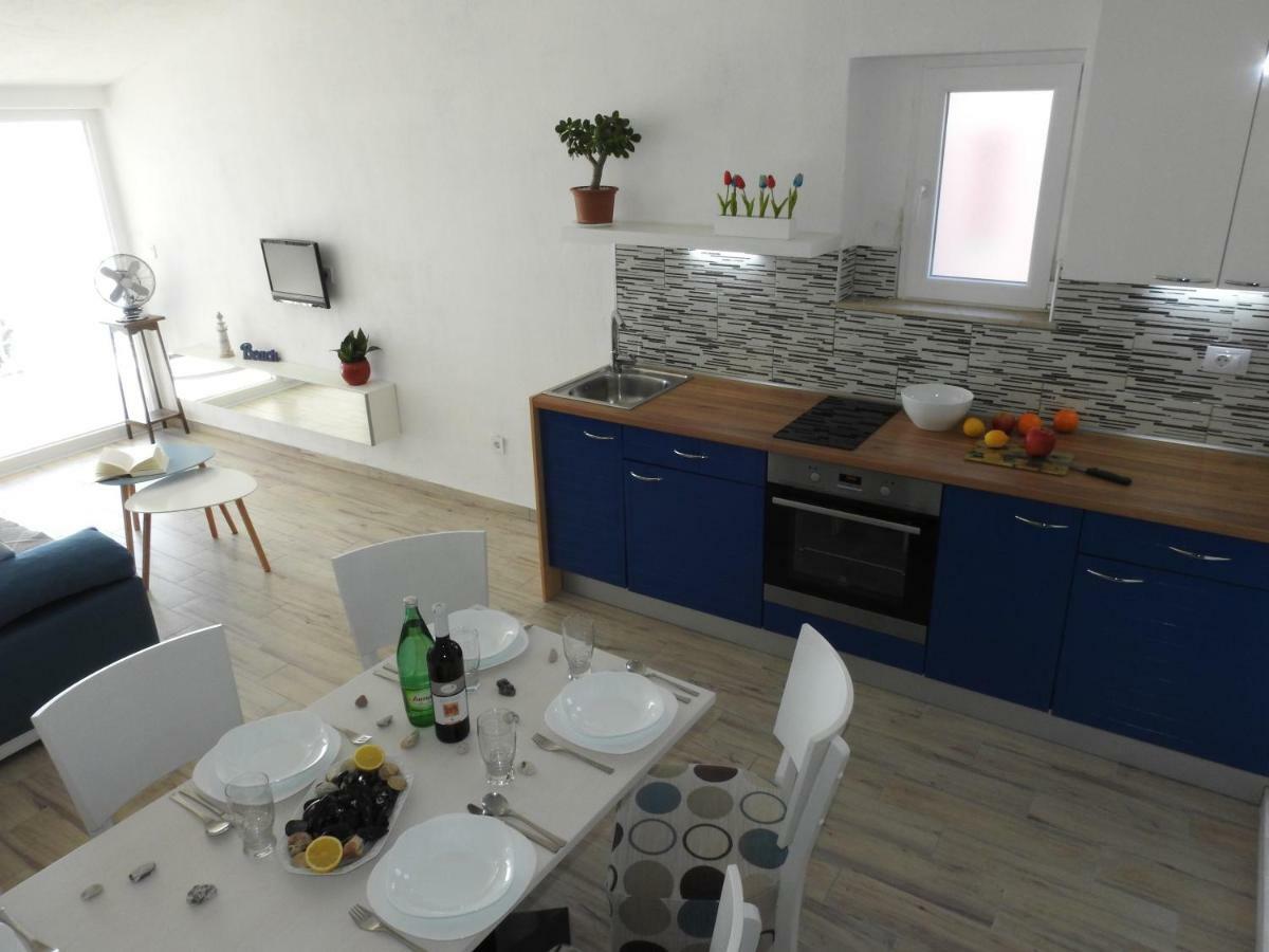 Sunrise Vid Apartment Dugi Rat Exterior foto